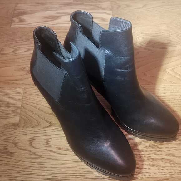Womans All Saints heeled black leather boots. Size EU 39. near new. - Picture 6 of 6